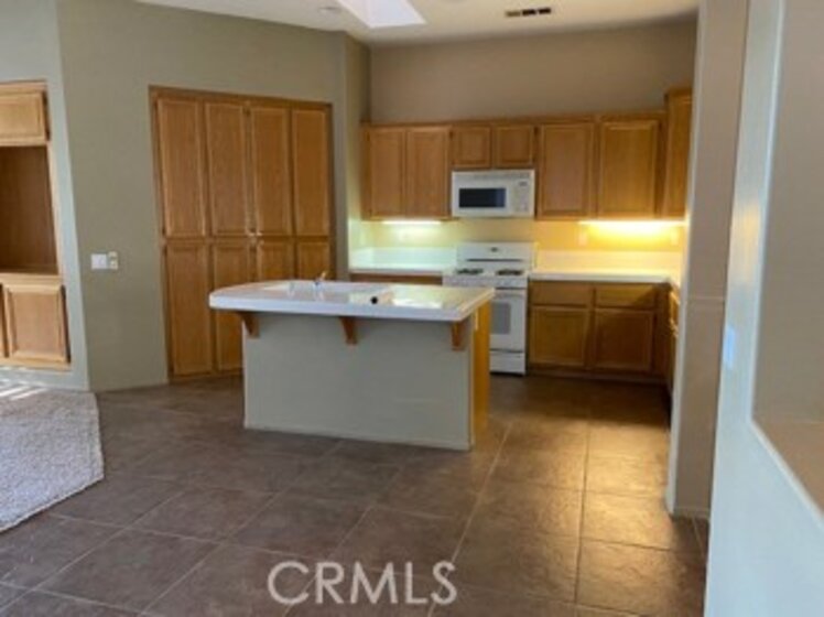 33001 Adelante Street Photo