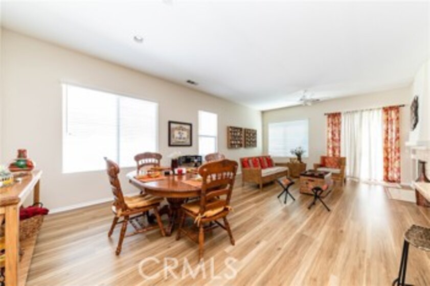 32917 Valence Court Photo