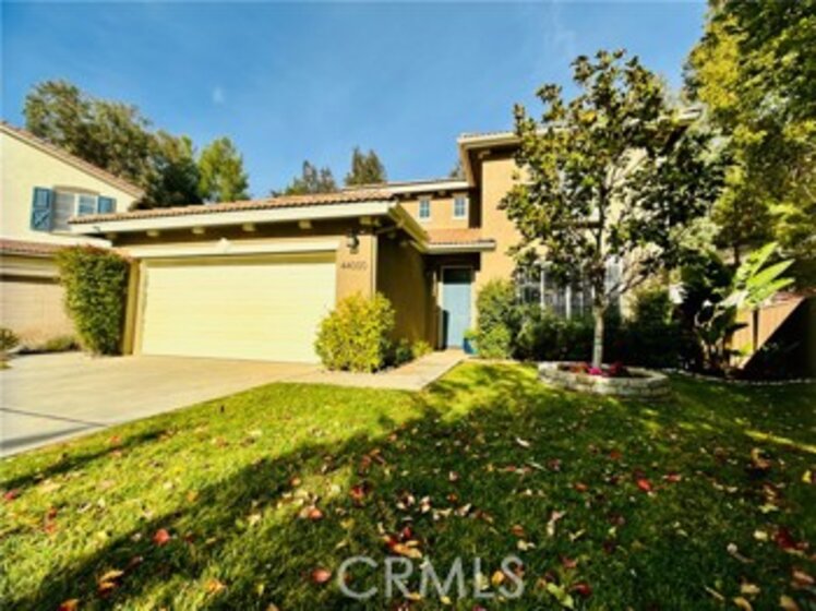 44000 Festivo Street Photo