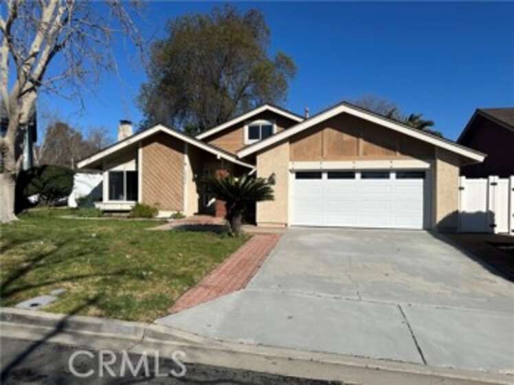 30056 La Primavera Street Photo